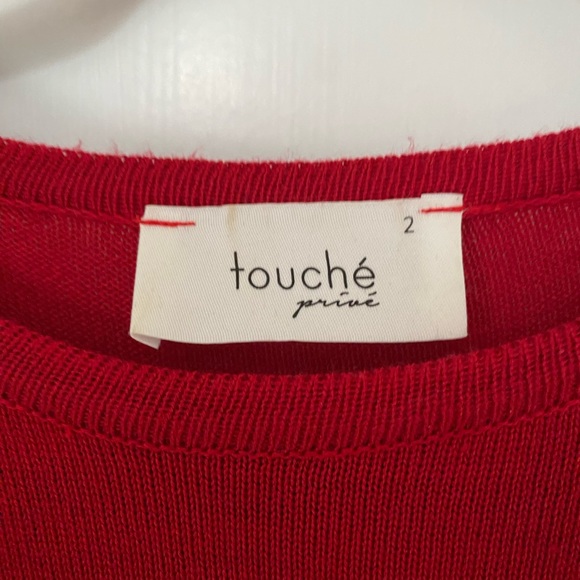 Beautiful Ruffled Tricot Blouse - Picture 6 of 7